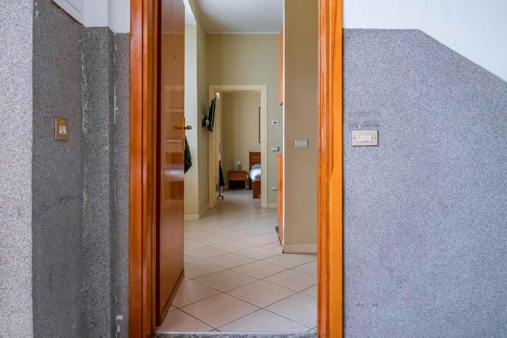 River Apartment - Affitti Brevi Italia Lecco Bagian luar foto